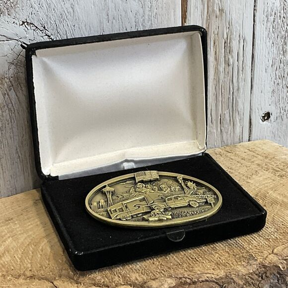 Bergamot Camper Belt Buckle in Box Mens Mt Rushmore Statue of Liberty - Picture 2 of 8